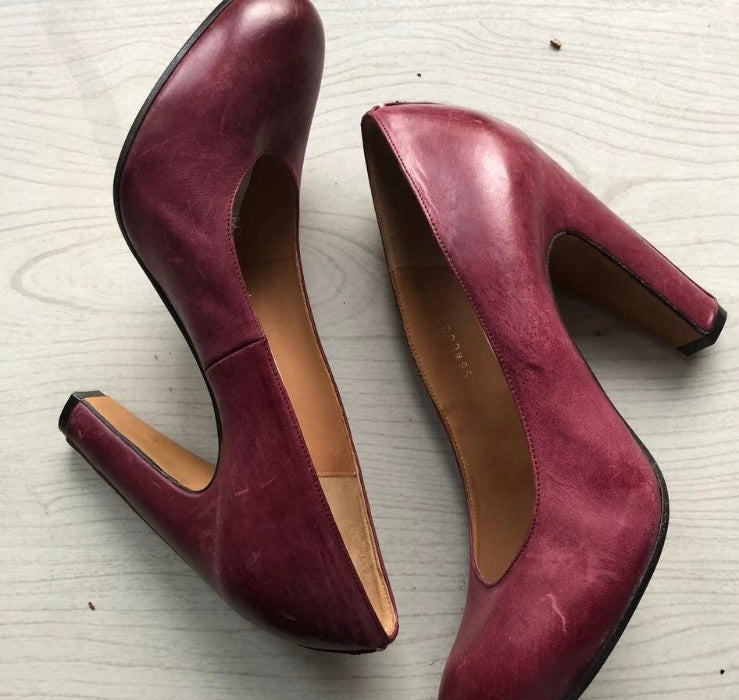 Maison Martin Margiela distressed red leather pumps